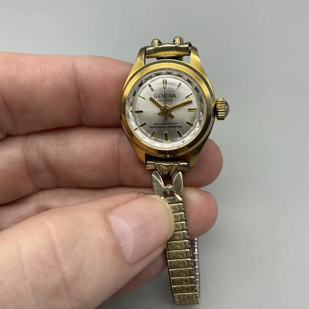 Vintage Genova De Luxe Womens Watch 22mm Gold Tone Stretch Swiss Manual Wind